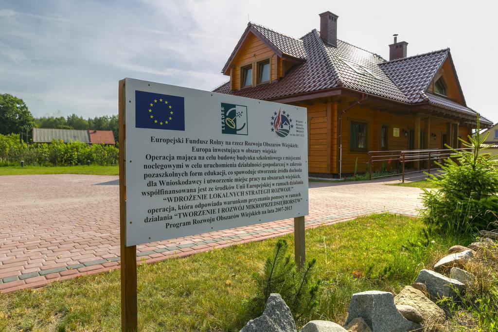 Osrodek Szkoleniowy Za Lasem Syców Kültér fotó
